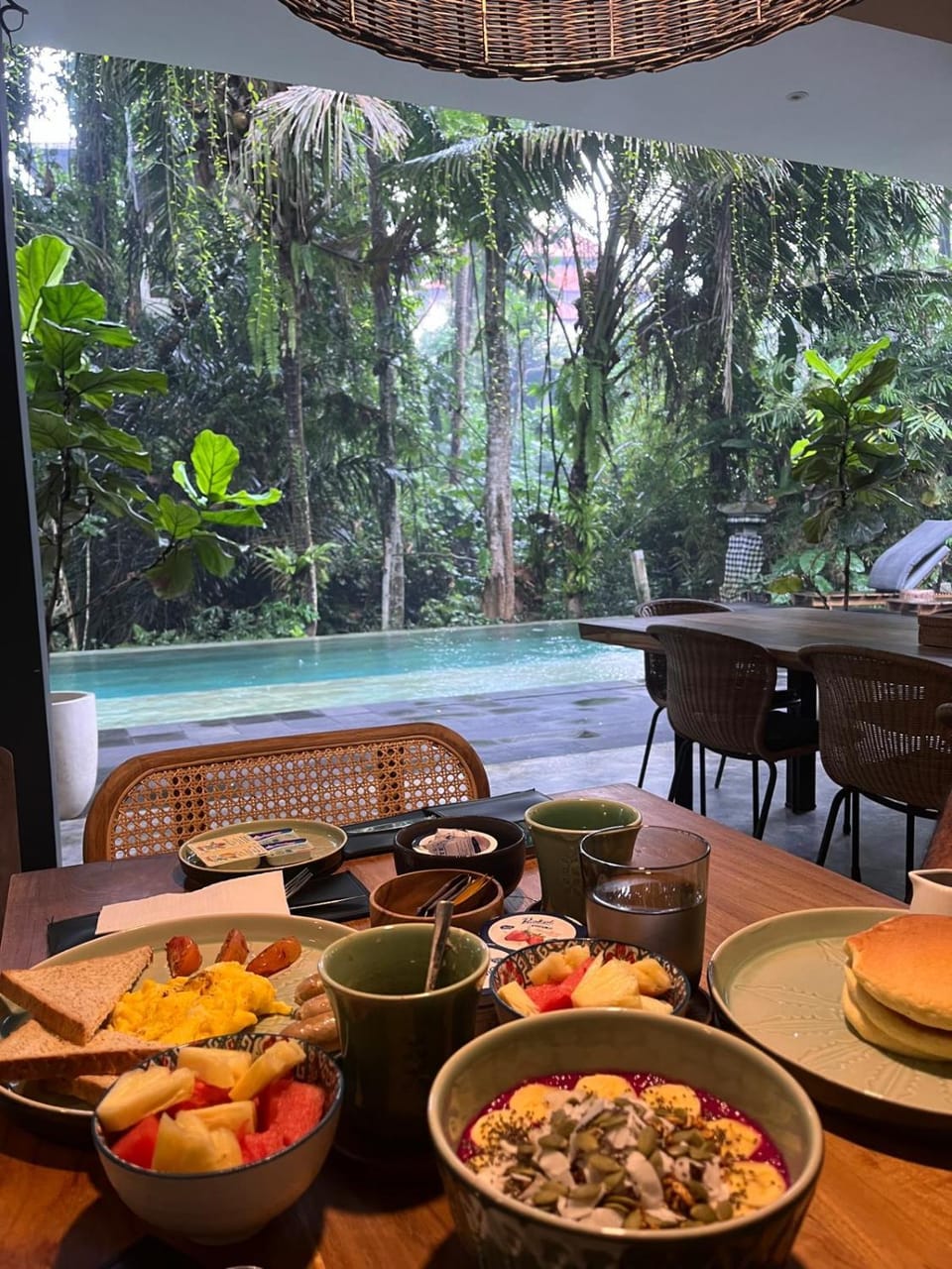Food, Pool view, Breakfast