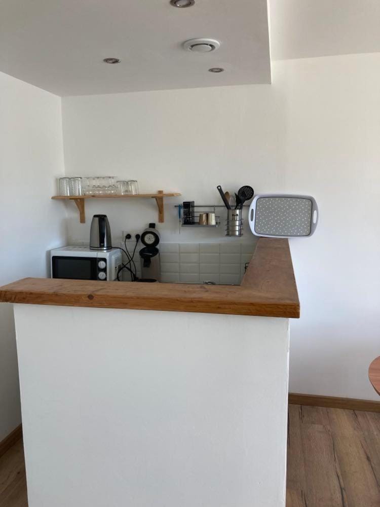 Coffee/tea facilities, Kitchen or kitchenette, toaster
