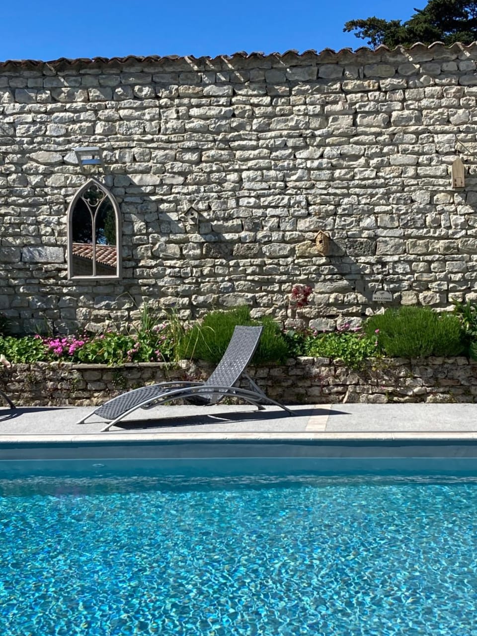 Pool view, Swimming pool, sunbed