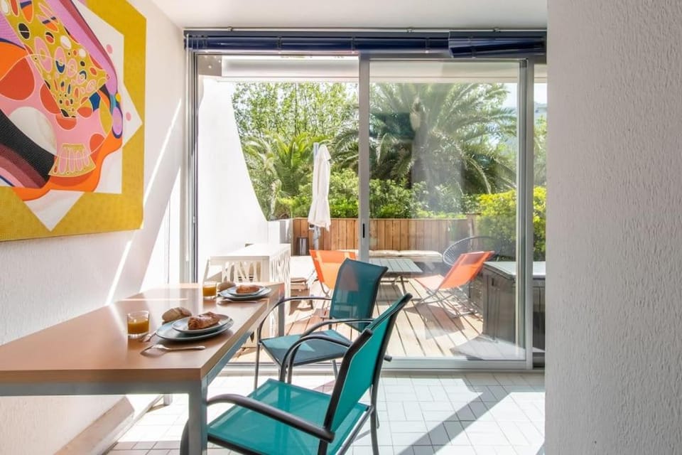Le Murmure du Palmier * Mer à 2 min * Parking Privé * Terrasse Apartment in La Grande-Motte