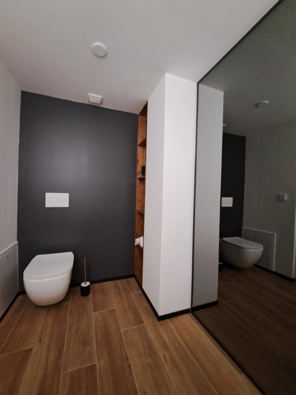 Toilet, Bathroom