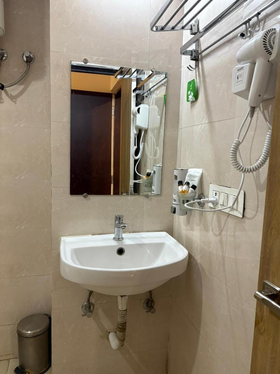 HOTEL KAVANA Hotel in Varanasi