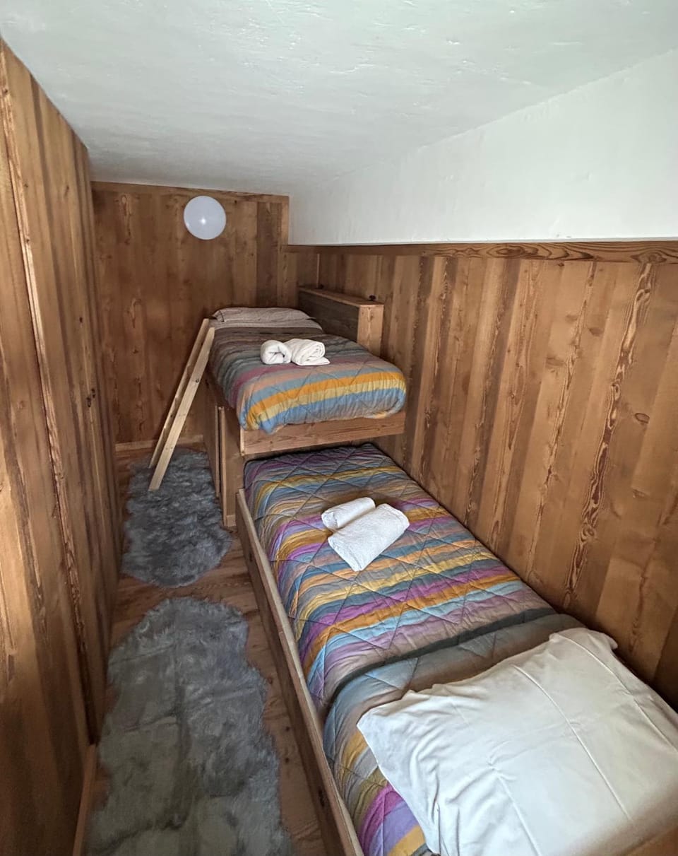 At the foot of Cervino CIR 0832 CIN ITOO7071C2K3FQ9XBG Apartment in Breuil-Cervinia