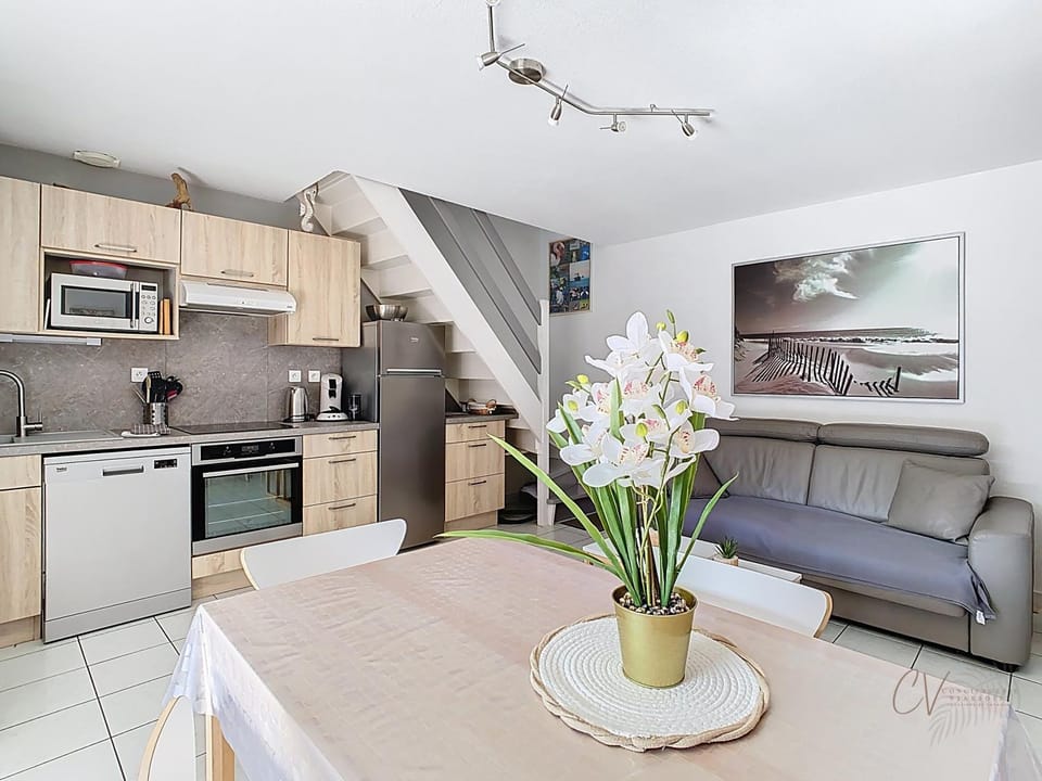 Petit coin de paradis dans résidence avec piscine House in Vias
