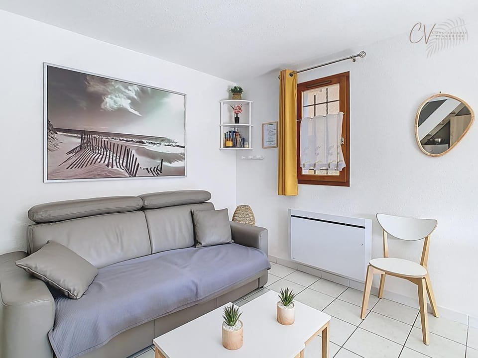 Petit coin de paradis dans résidence avec piscine House in Vias