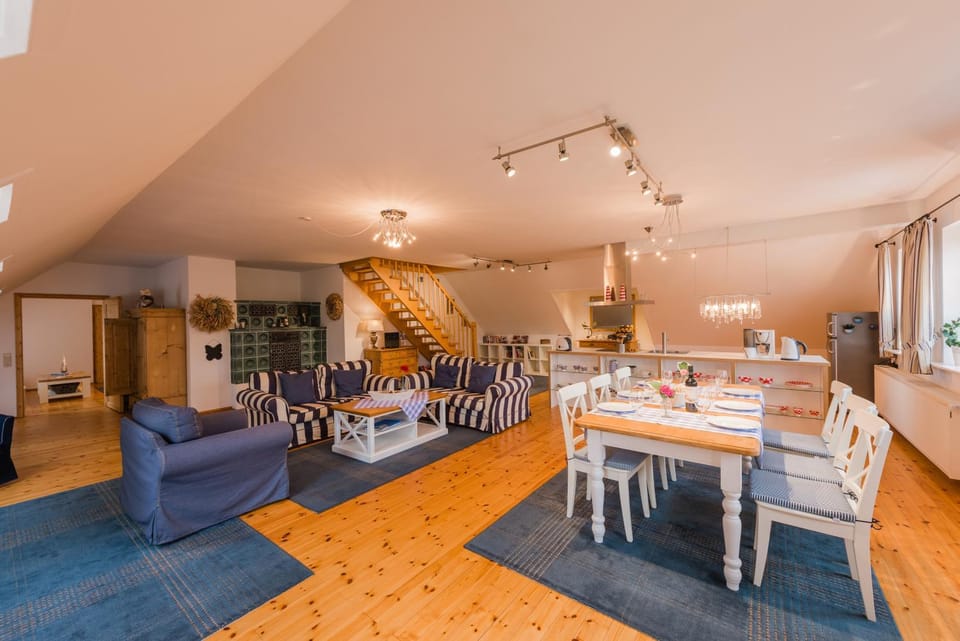 Landhaus Greetsiel am Hafen "Kapitänsbrücke I" Apartment in Norden
