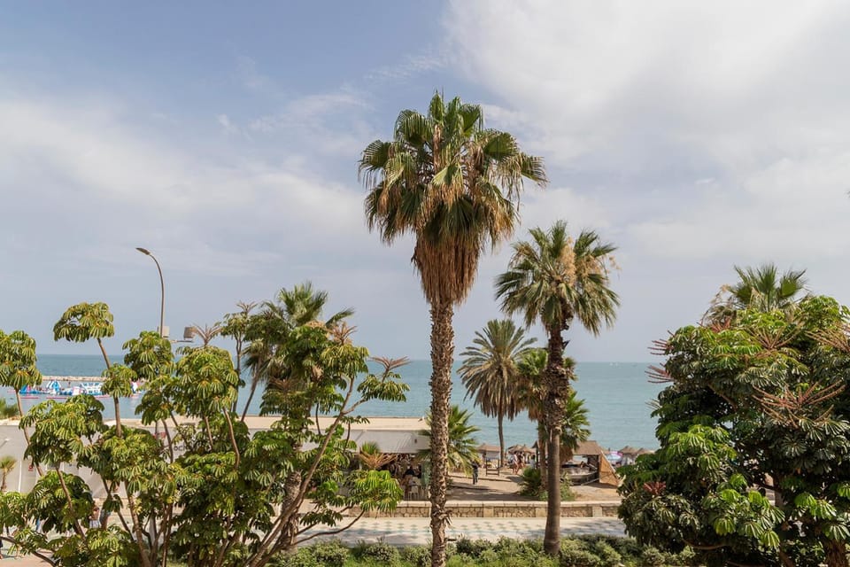 Nearby landmark, Spring, Off site, Day, Natural landscape, Summer, Balcony/Terrace, Balcony/Terrace, Beach, Beach, Sea view, Sea view