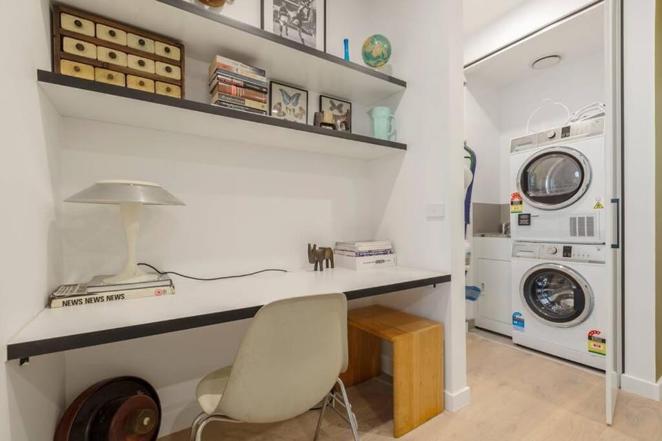 Lovely 2 bedroom unit in North Melbourne - 03068 Apartment in Melbourne