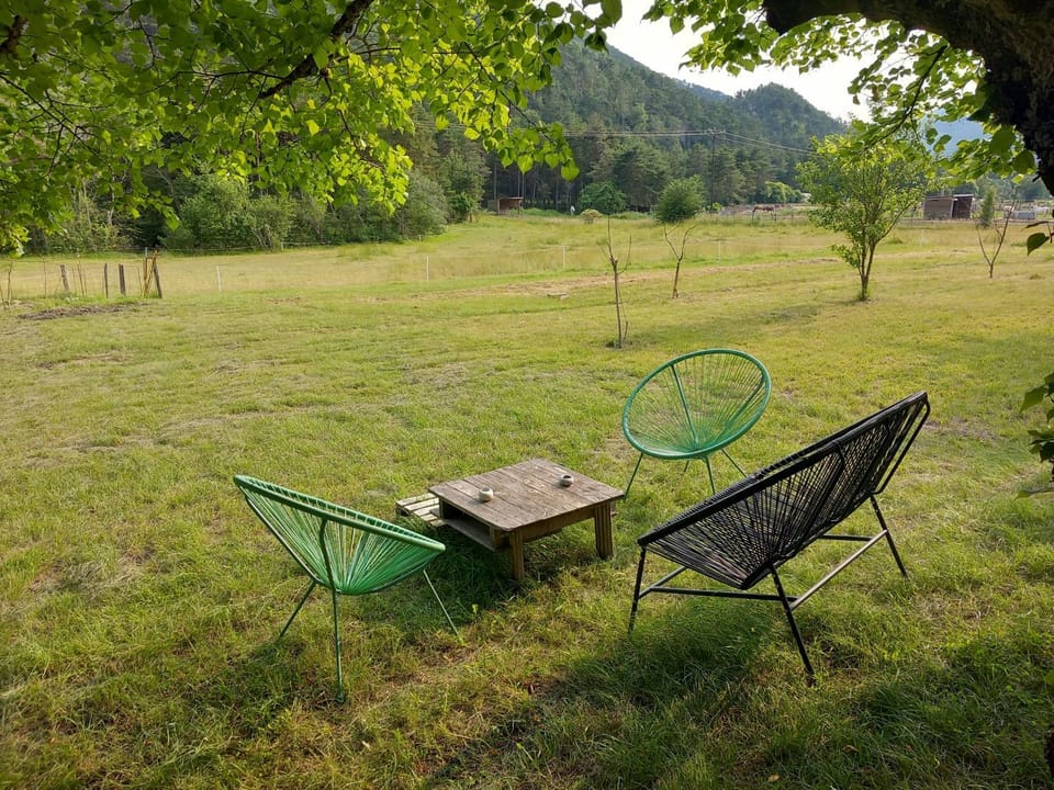 GÎTE LA MOUNTAGNA Nature lodge in Provence-Alpes-Côte d'Azur