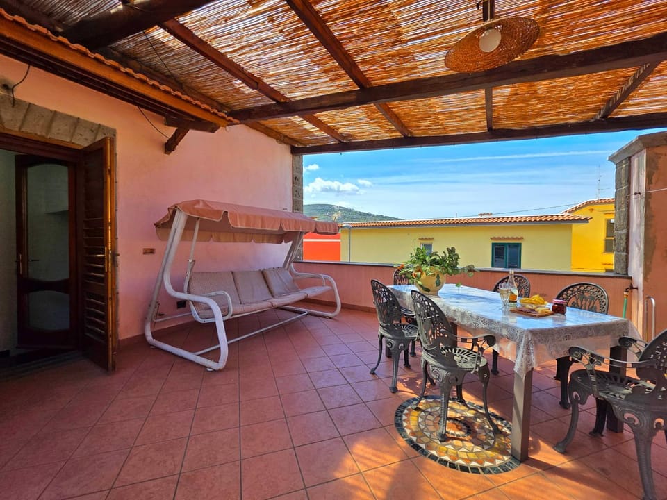 Patio, Day, View (from property/room), Balcony/Terrace, Seating area, Dining area, sunbed