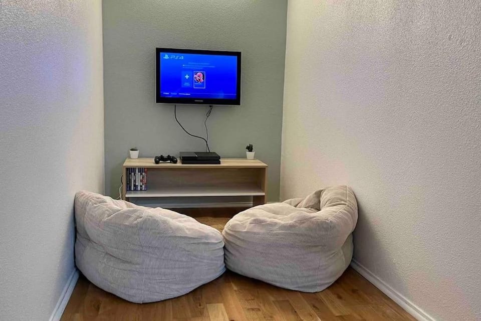 Le StayBussy - Duplex proche Disneyland & Paris Apartment in Bussy-Saint-Georges