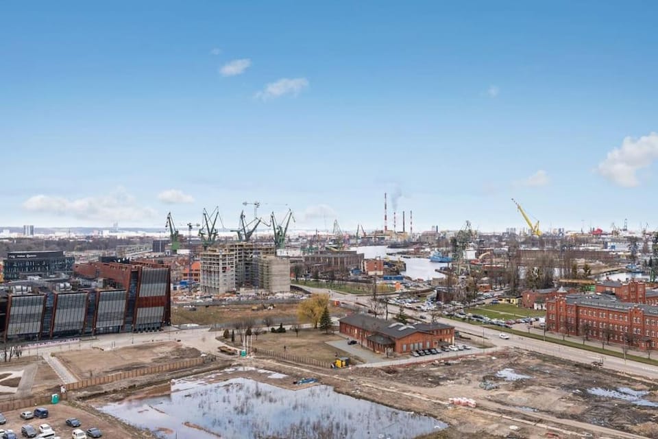 Property building, Day, Neighbourhood, Bird's eye view, City view, Street view, Area and facilities, Area and facilities, Location