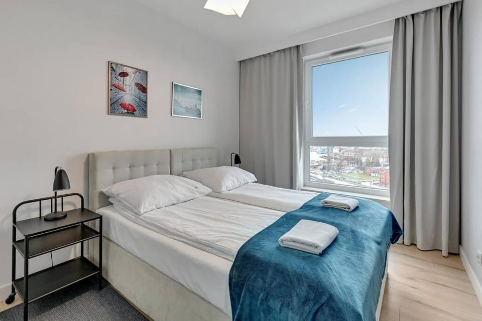 Bed, Photo of the whole room, Decorative detail, Bedroom, Area and facilities, towels