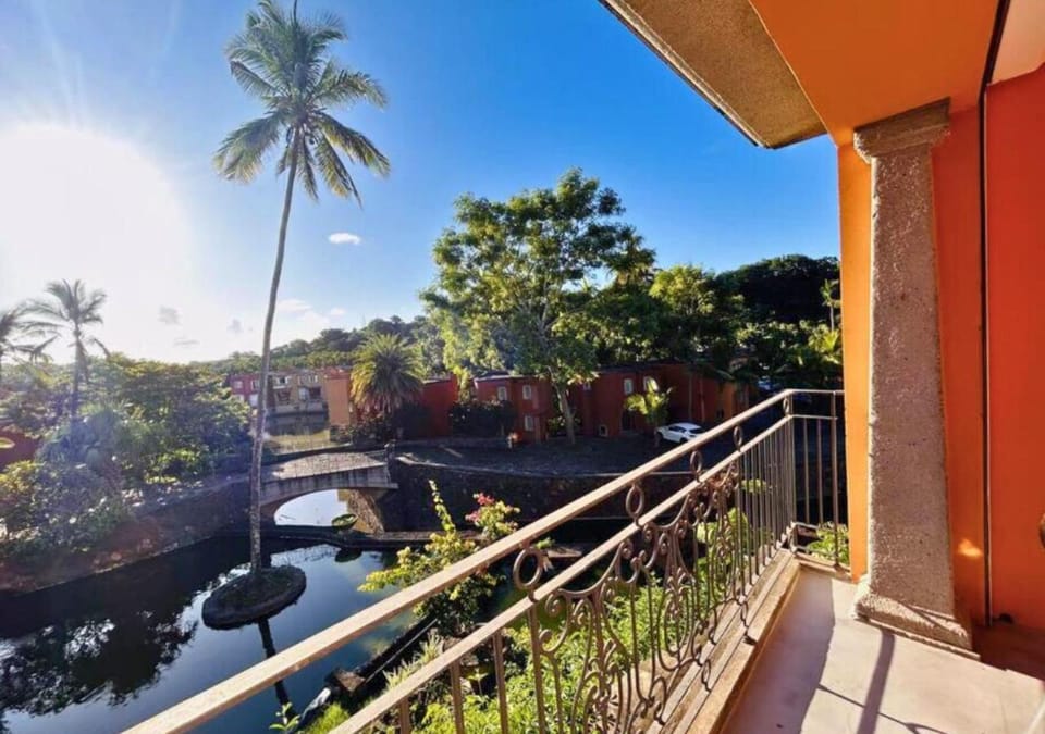 Natural landscape, View (from property/room), Balcony/Terrace, Lake view, River view