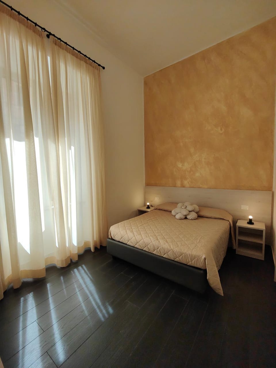 Velvet Rooms Bed and Breakfast in Rome