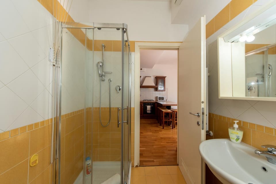 HouSmart Milazzo 5 Apartment in Bologna