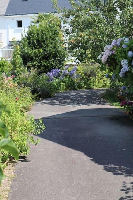 Studio indépendant sur jardin proche Lorient Apartment in Finistere