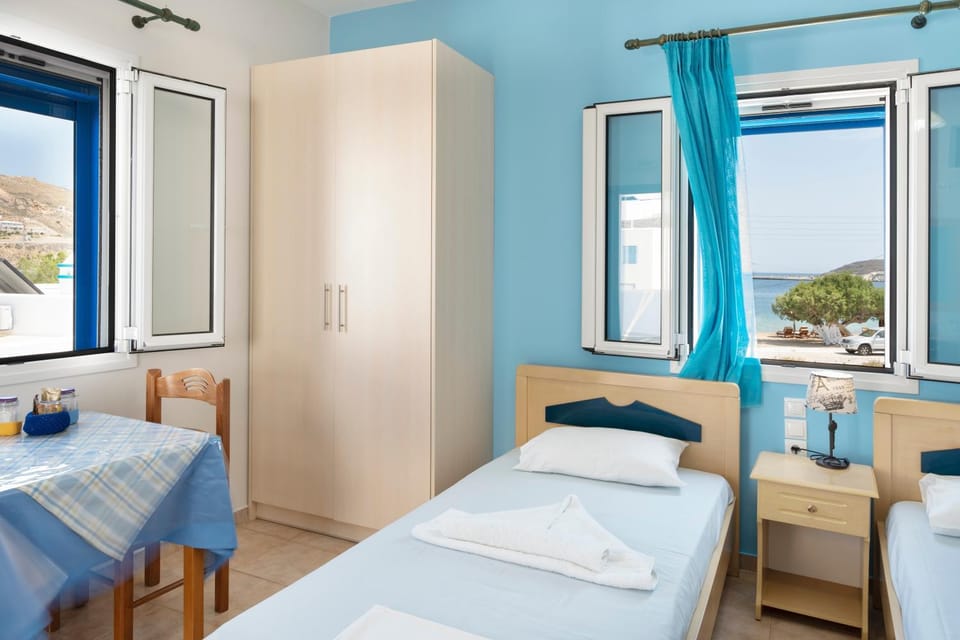 Property building, Living room, Bedroom