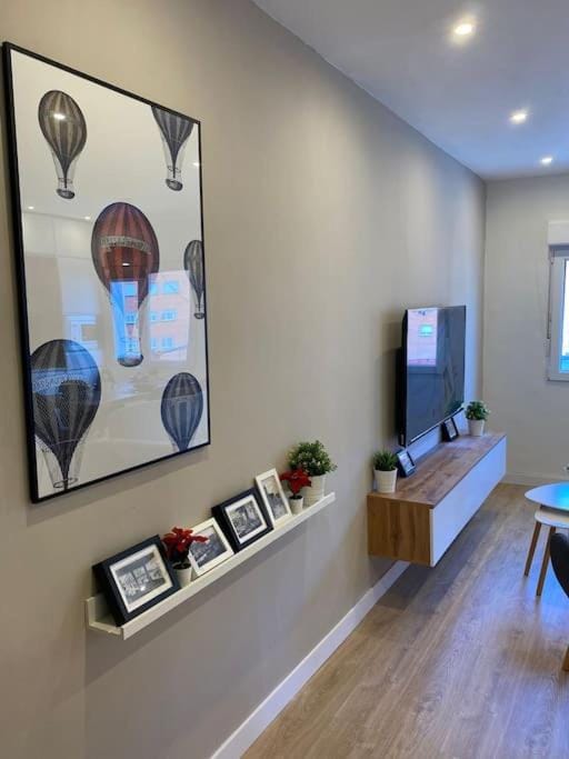 176A Apto Moderno de 3 habitaciones by R2R Consulting Apartment in Gijón