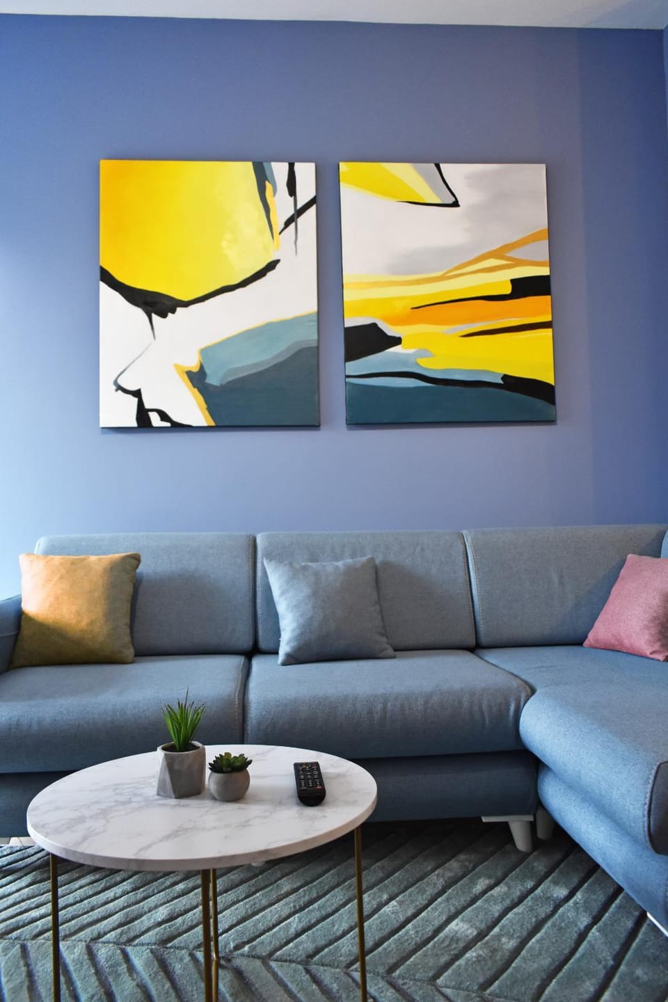 Living room, Decorative detail