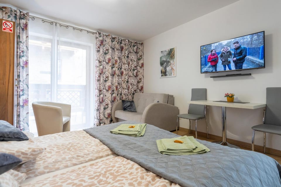 Bed, TV and multimedia