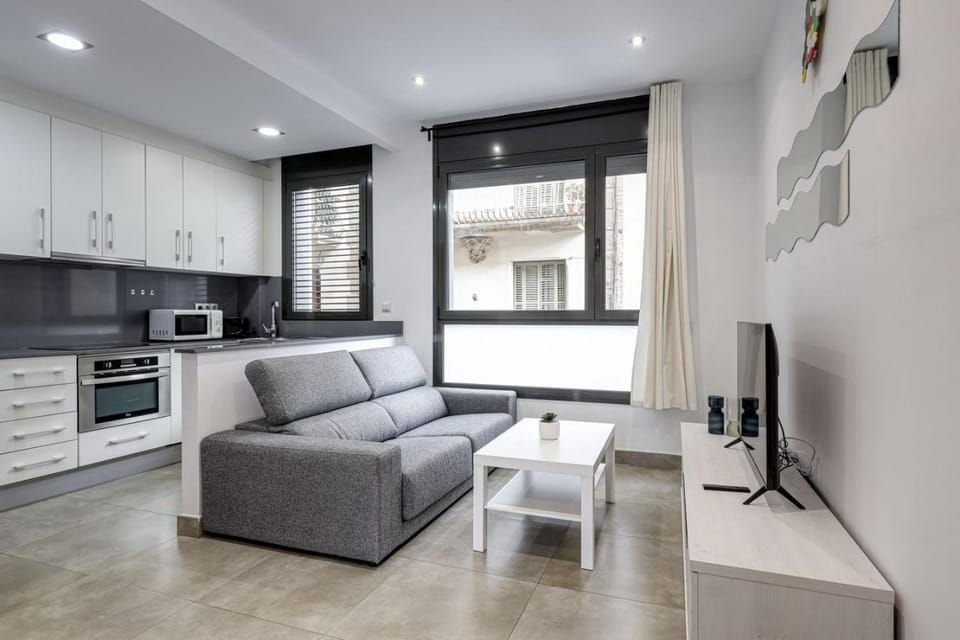 Kitchen or kitchenette, Seating area
