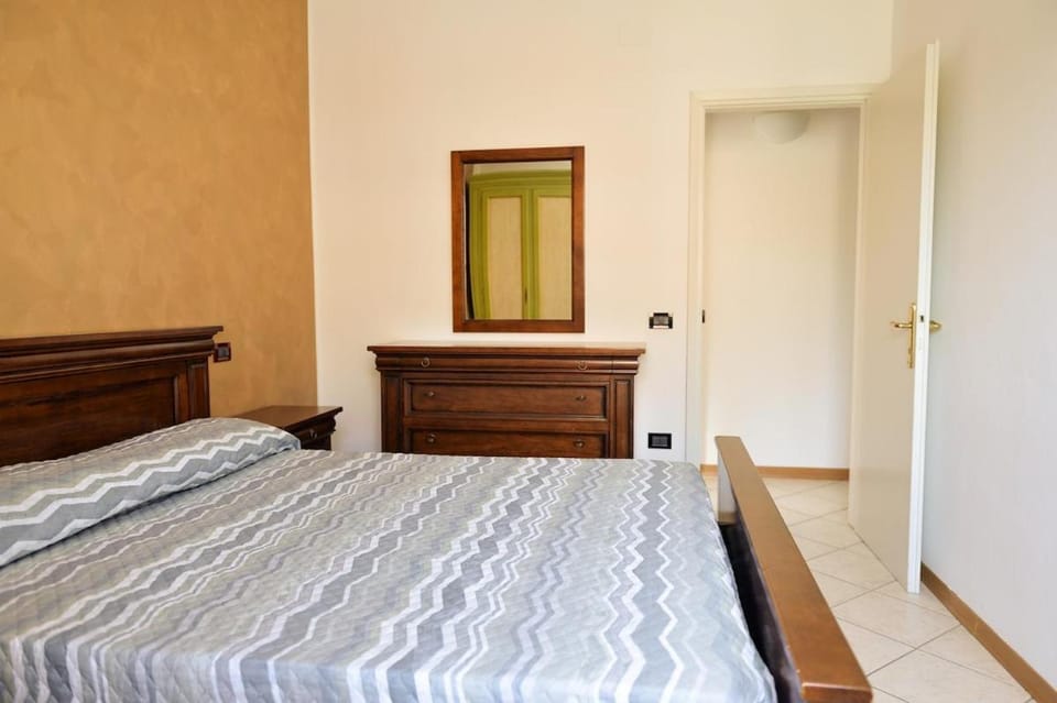 7 posti nel cuore dell'area pedonale con parcheggio Apartment in Bibione
