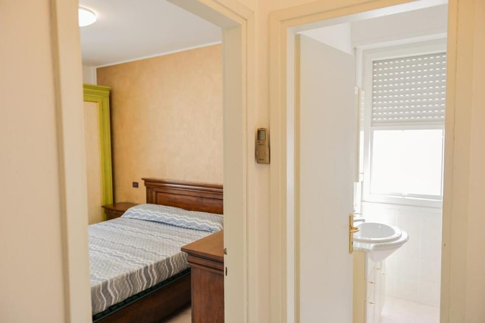 7 posti nel cuore dell'area pedonale con parcheggio Apartment in Bibione