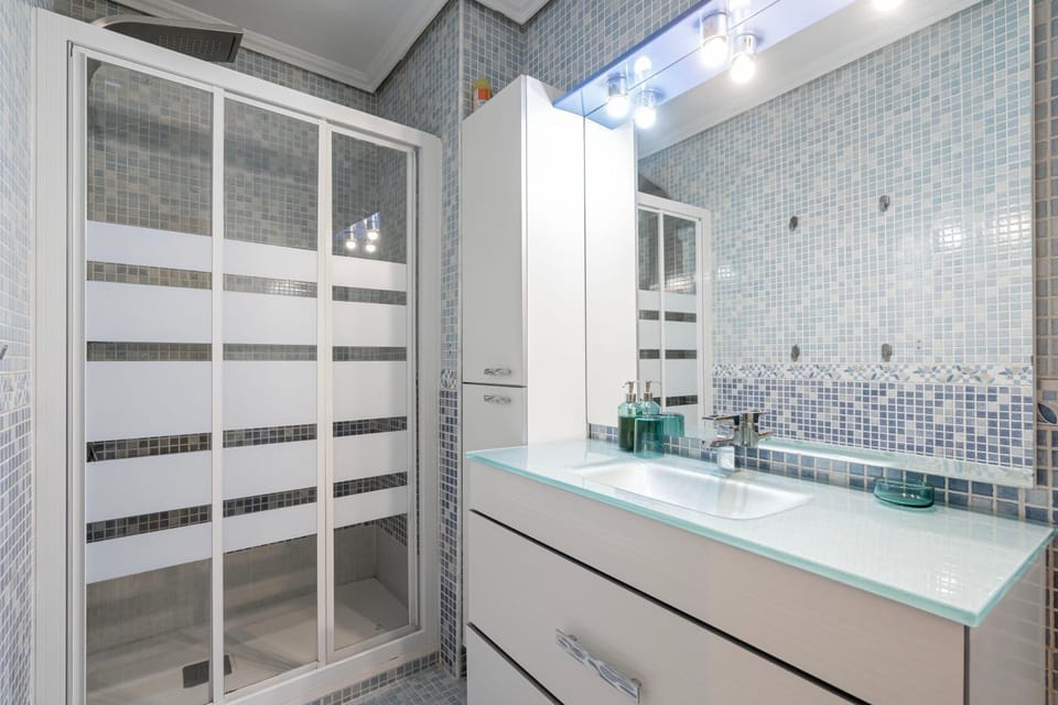 Piso con encanto en Canillejas Apartment in Madrid
