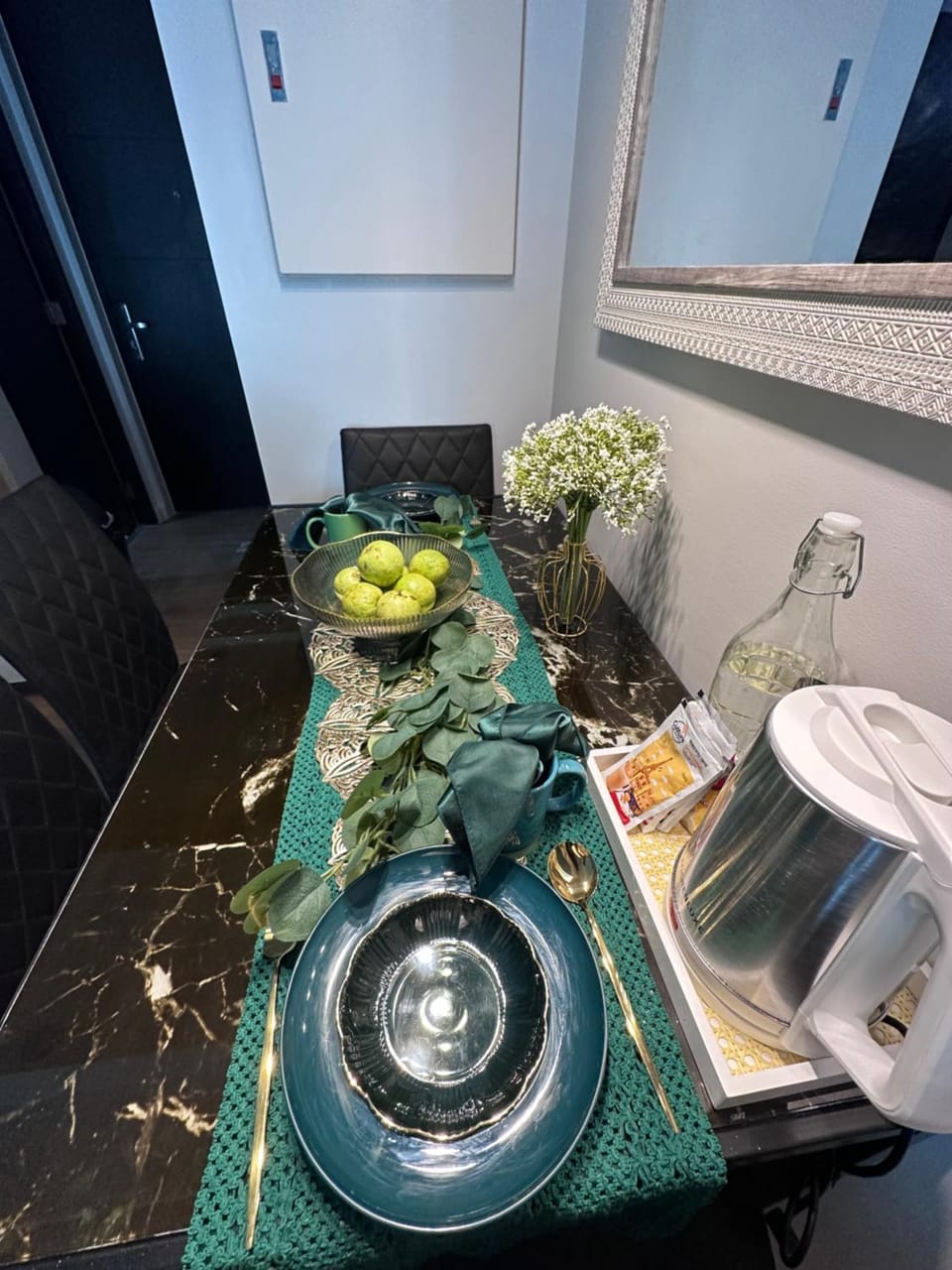 Queen Size Studio in Solinea, Cebu City Apartment hotel in Lapu-Lapu City