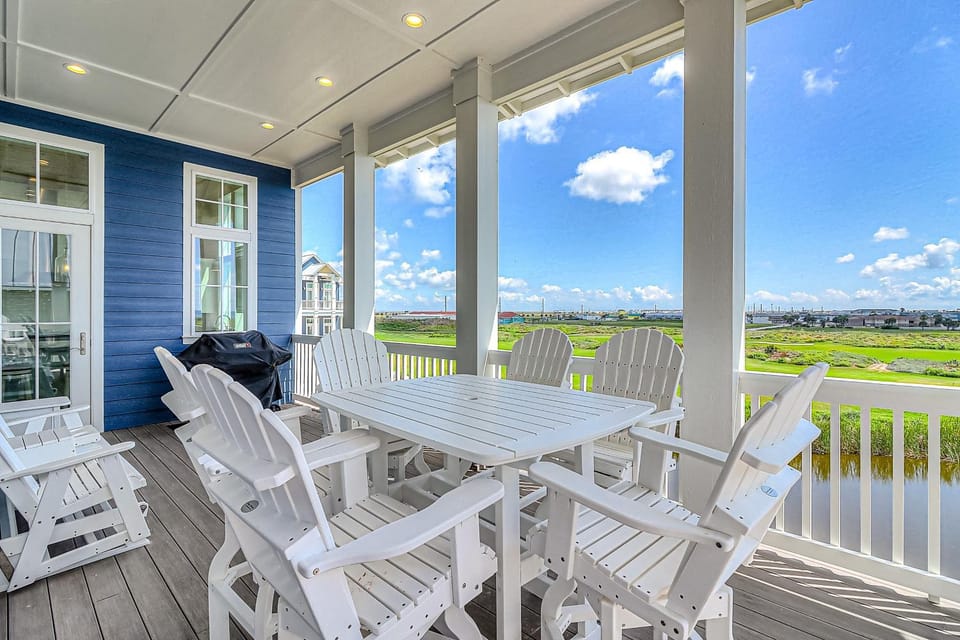 Cattail Castle House in Port Aransas