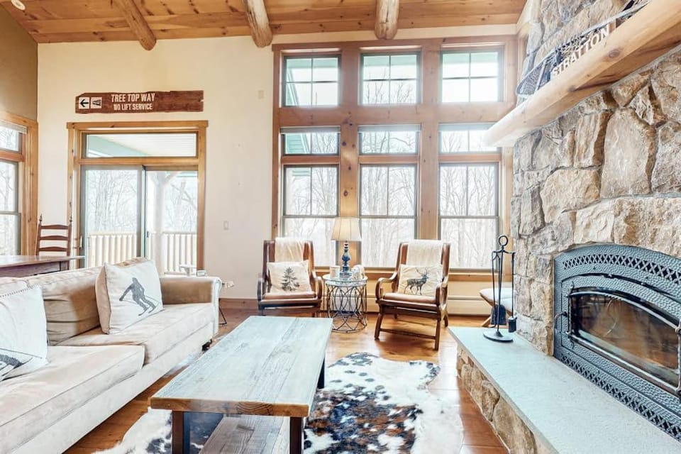 Vermont Mountain Chalet House in Vermont