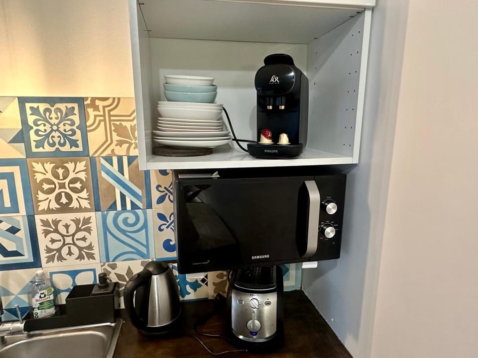 Home Sweet Home Le Chapelais Montmartre Apartment in Paris