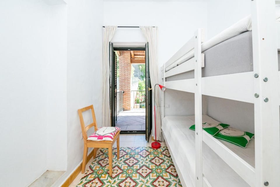 bunk bed