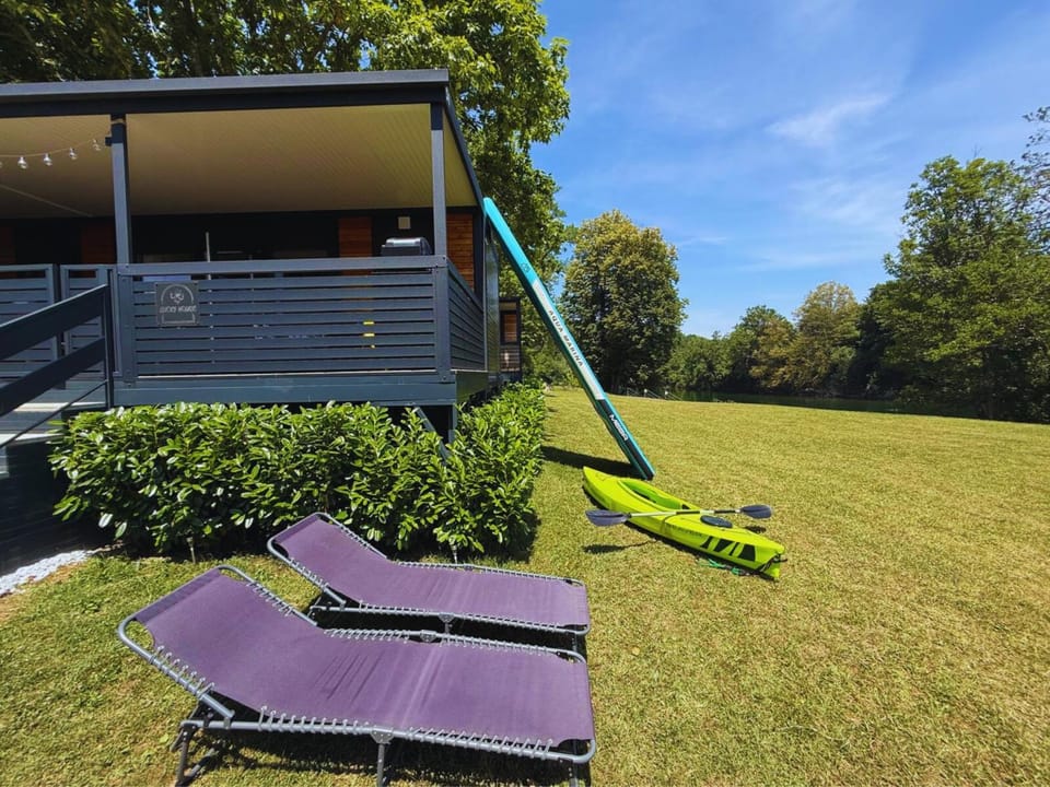 Property building, Sports