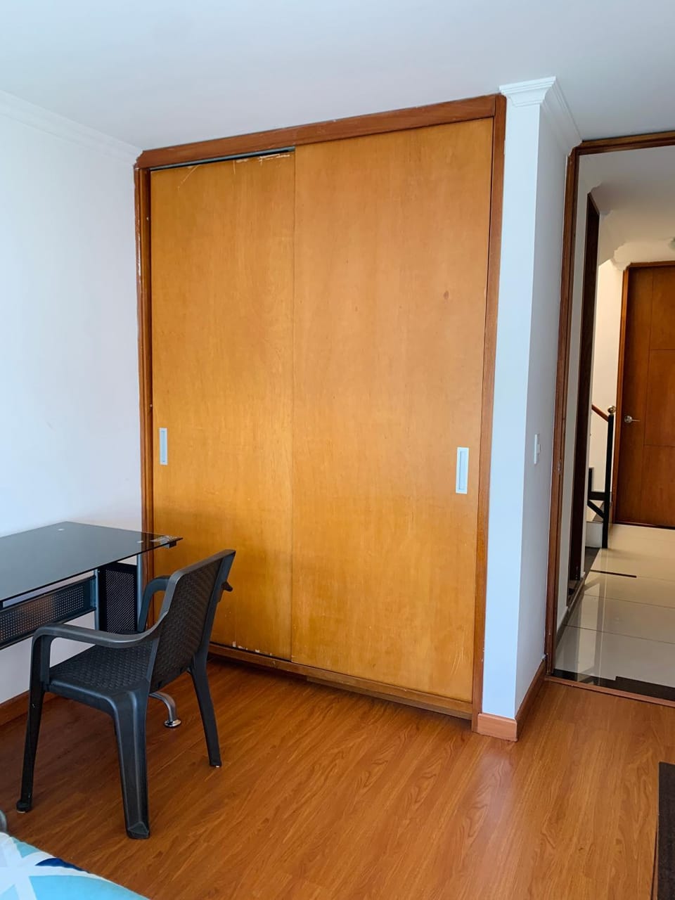 Seating area, Dining area, hair dresser, wardrobe