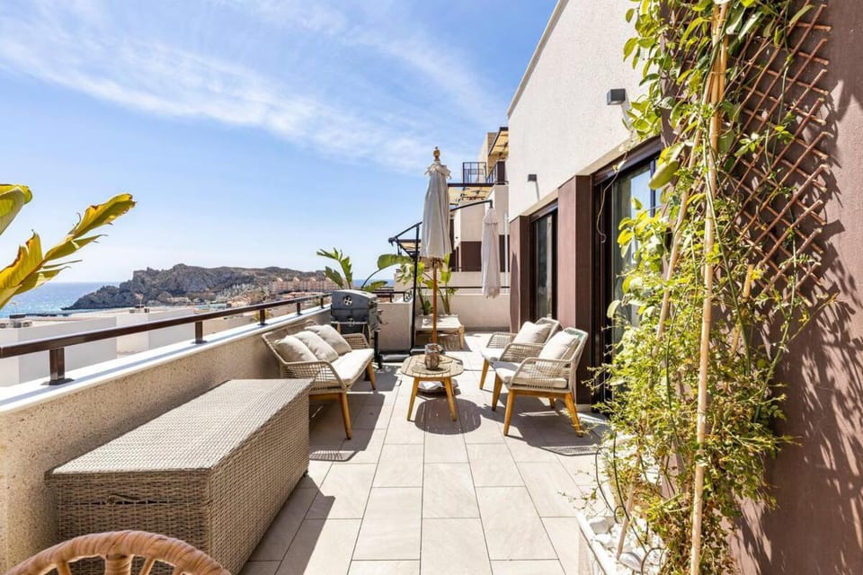 BBQ facilities, Balcony/Terrace