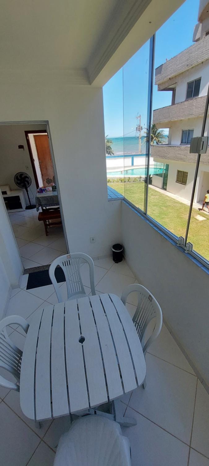 Apartamento Dois Quartos Frente para o Mar e Piscina Village das Ondas Apartment in State of Espírito Santo, Brazil