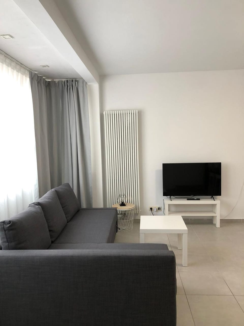 Communal lounge/ TV room, TV and multimedia, Living room