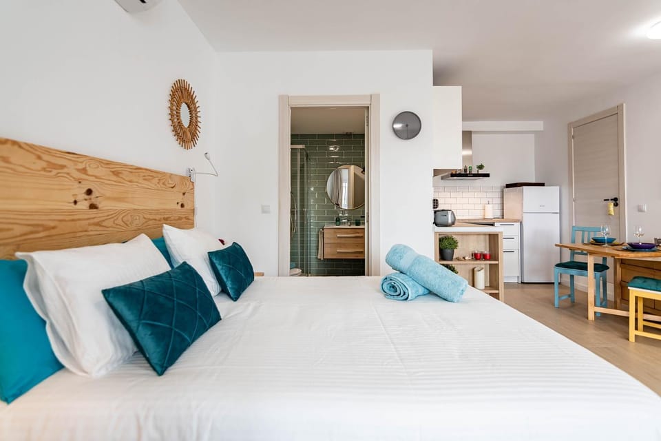 Bed, Bathroom, Other, kitchen