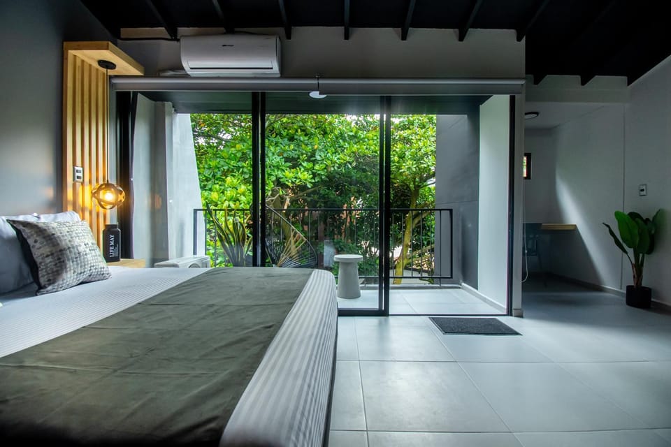 Bed, Balcony/Terrace, Bedroom