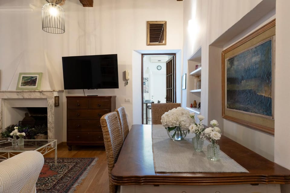 La Piccola Atene Agorà Centro Storico Pietrasanta Apartment in Pietrasanta