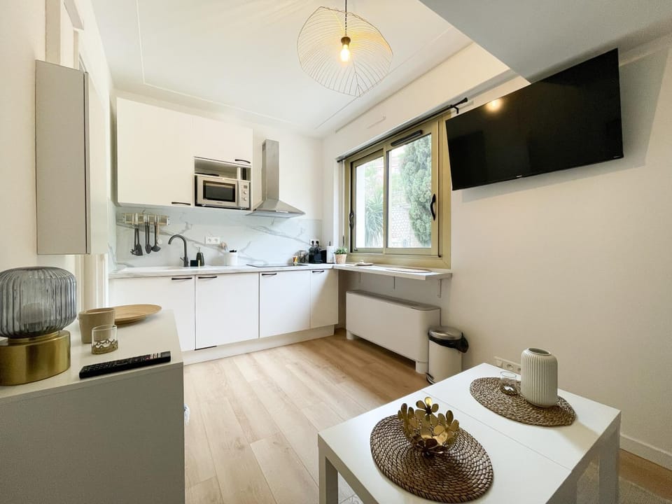 Studio bord de mer 2 Apartment in Menton