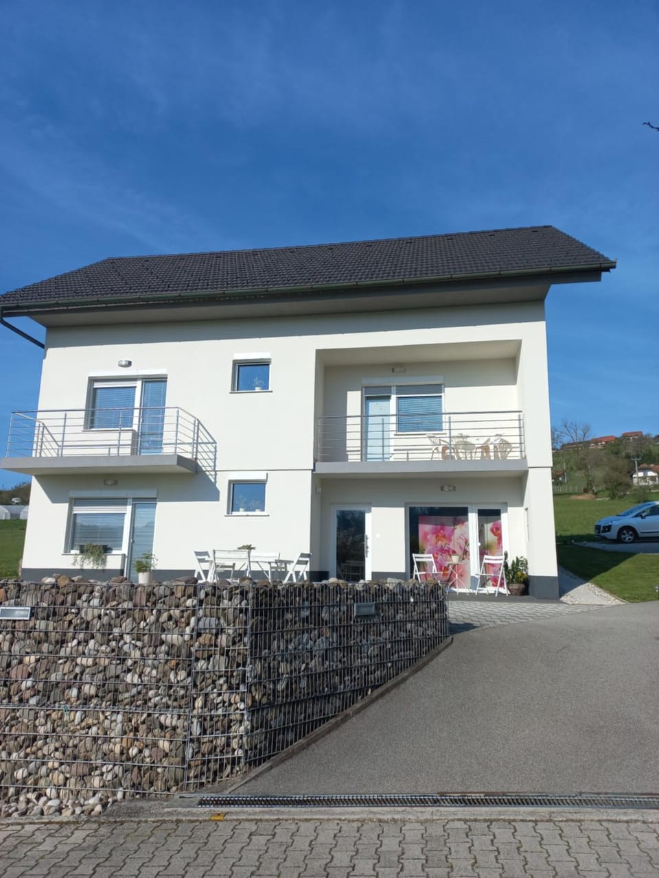 Property building, Day