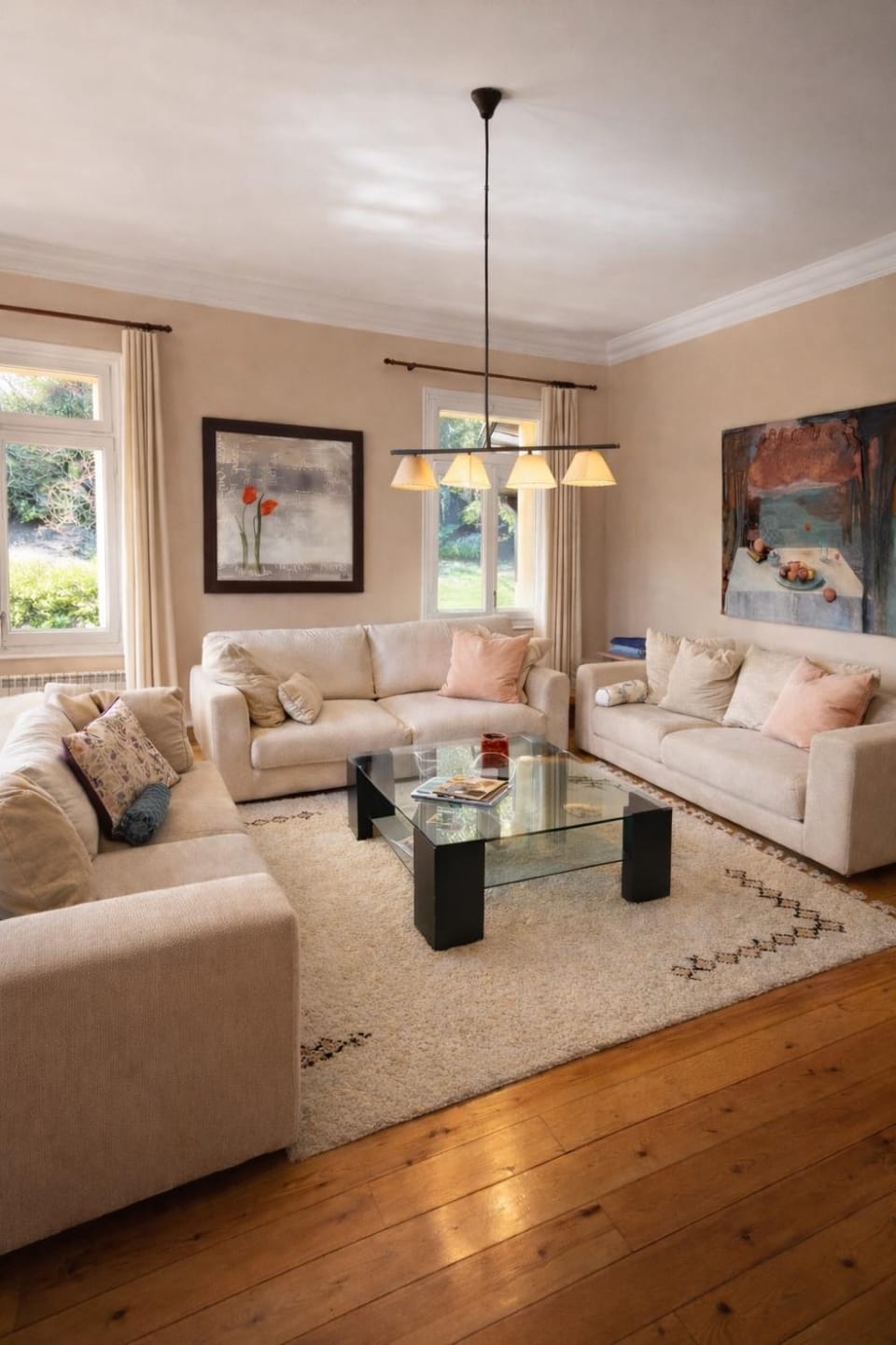 Living room, Seating area