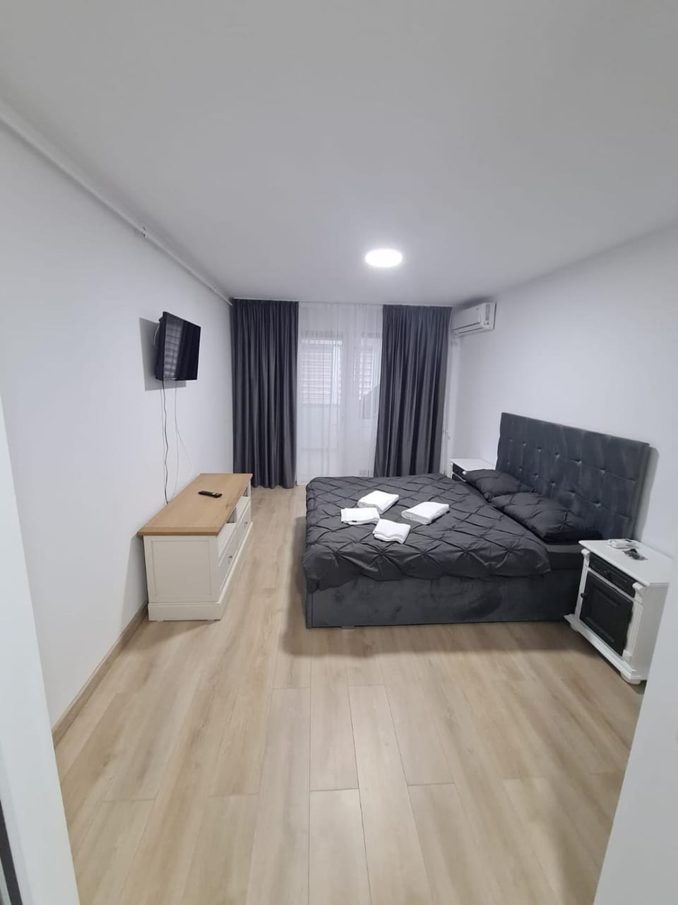 Garsoniera lux Lorena&Kevin Apartment in Romania