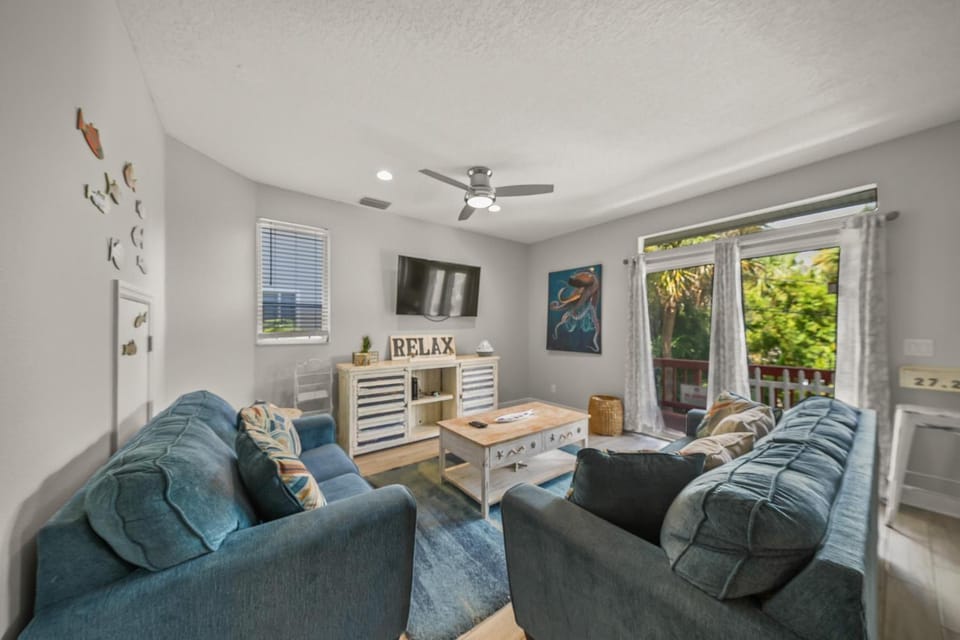 Island Sun House in Siesta Beach