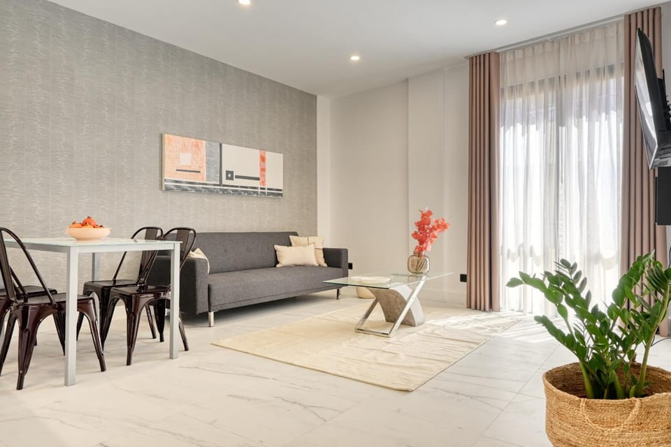 Communal lounge/ TV room, Living room