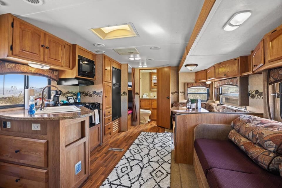 JT Village Campground - Bunkhouse Campground/ 
RV Resort in Southern California