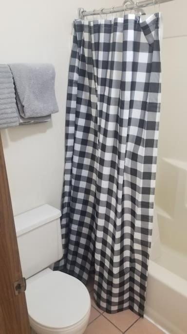 Hotel King Bed Room 236 Booking Apartment in Stillwater